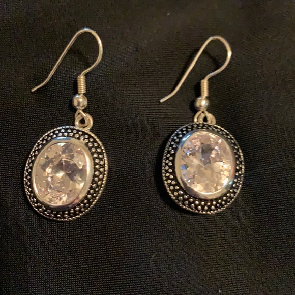 Ladies vintage silver with clear stones